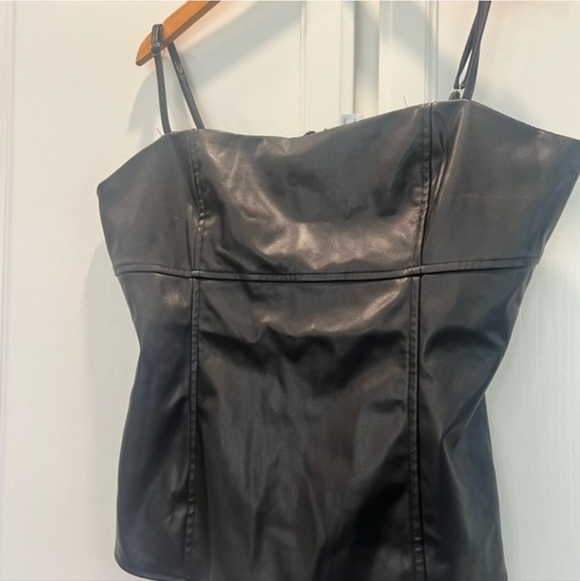 NWT Princess Polly Faux Leather Top Size 12 - Picture 4 of 7